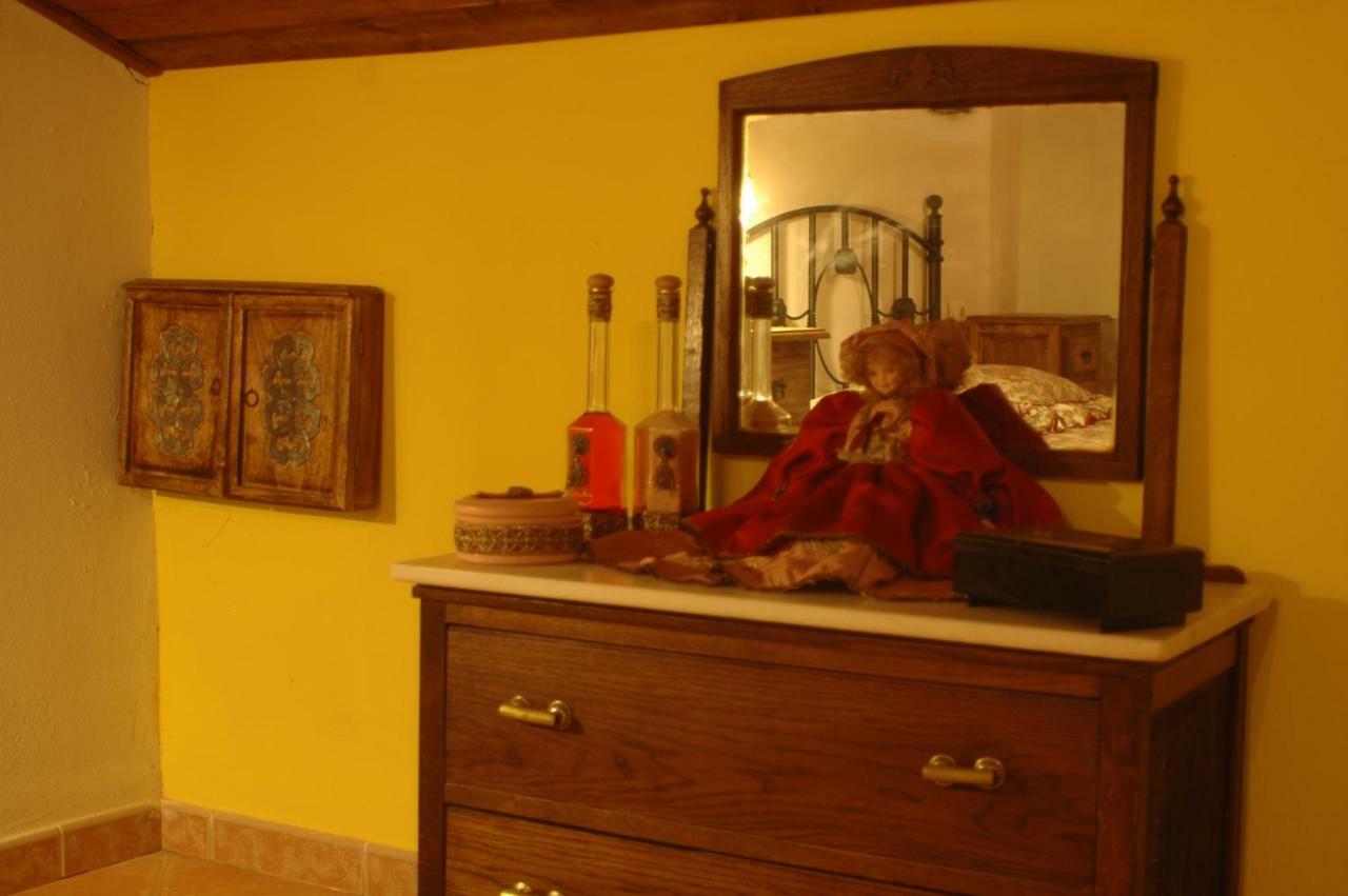 El Romerito Guest House Zalamea la Real Ngoại thất bức ảnh
