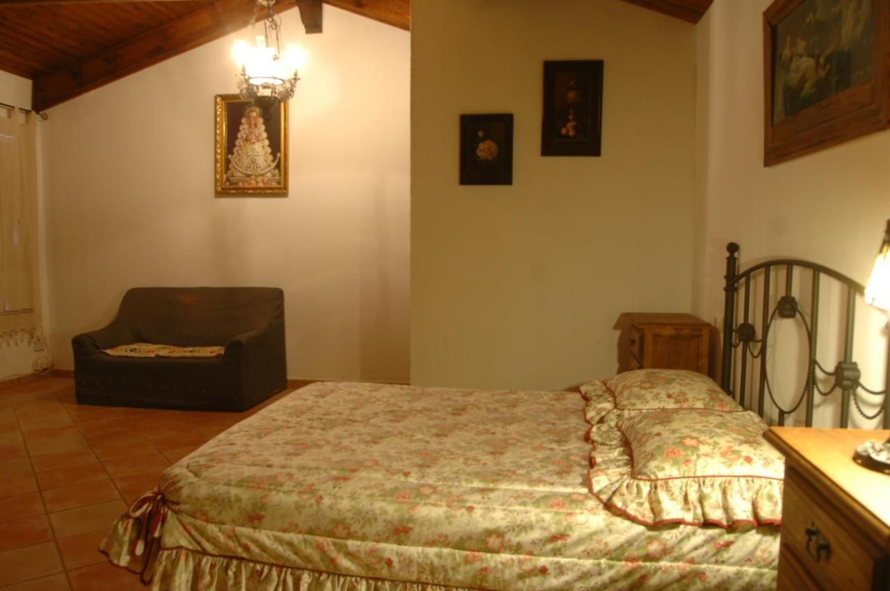 El Romerito Guest House Zalamea la Real Ngoại thất bức ảnh